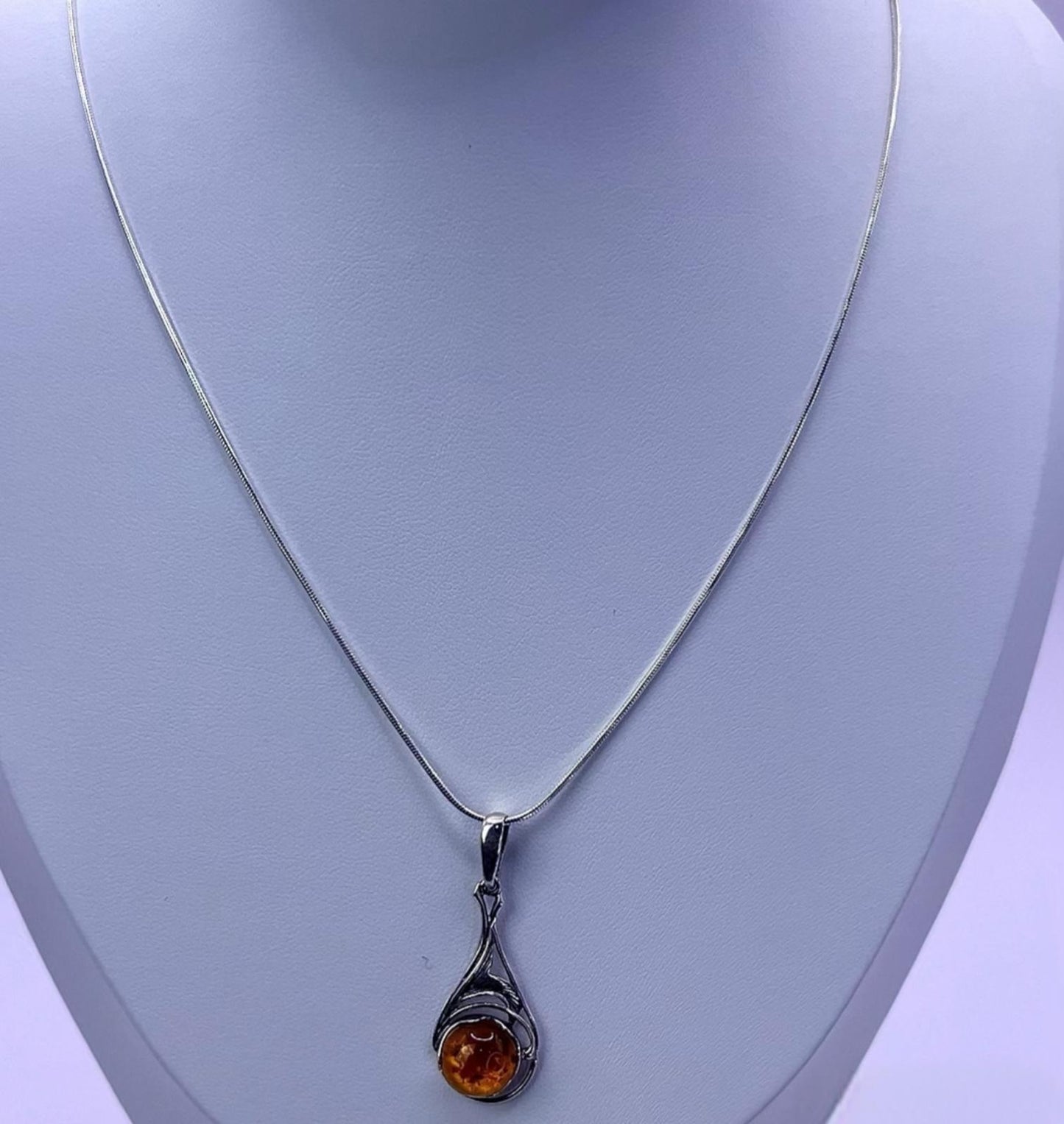 Amber Flame – 925 Sterling Silver Necklace