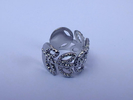 Royal Vine Ear Cuff - waterproof