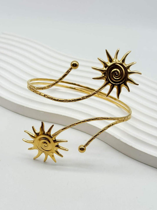 Celestial Sun Arm Bracelet - Waterproof Stainless Steel