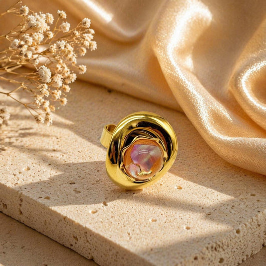 Anello Elegance Dorato con Pietra Azzurra