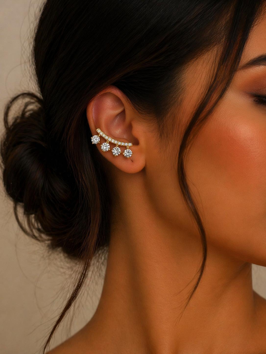 Earcuff Elegance con Cristalli Pendenti (3 Varianti)