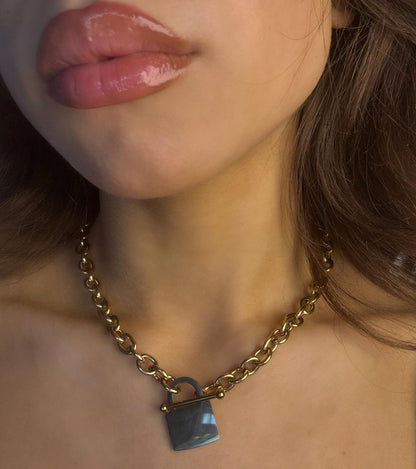 Collana Catena Dorata con Chiusura T-Bar Minimal in Acciaio Inossidabile Design Moderno e Raffinato Perfetta per Uso Quotidiano e Look Trendy