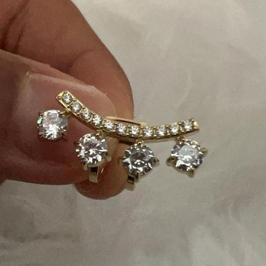 Earcuff Elegance con Cristalli Pendenti (3 Varianti)
